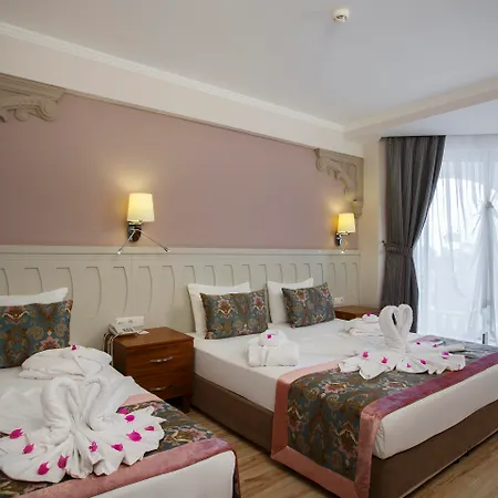 Crown Serenity Ultra 5* Сиде
