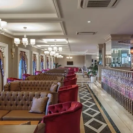 Отель Crown Serenity Ultra