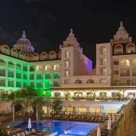 Crown Serenity Ultra Отель
