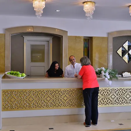 Crown Serenity Ultra Hotel 5*