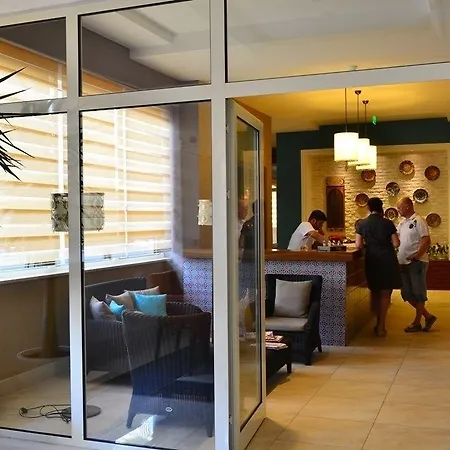 Crown Serenity Ultra