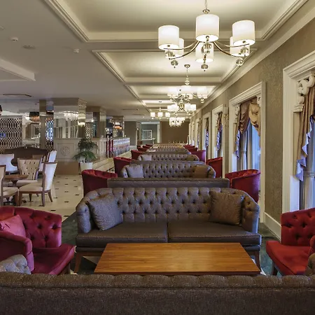 Hotel Crown Serenity Ultra